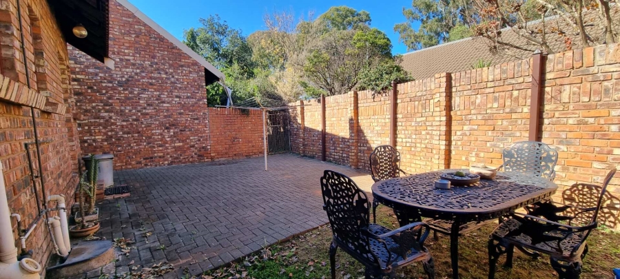 3 Bedroom Property for Sale in Langenhovenpark Free State